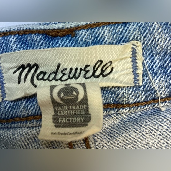 Madewell jeans, curvy, 11” high waisted, straight leg, light wash, 27 waist - Picture 9 of 11